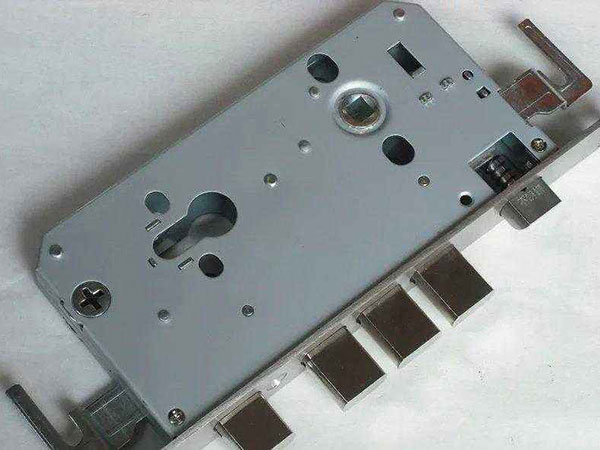 大姚24小时上门开锁公司