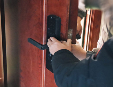 大姚24小时上门开锁公司